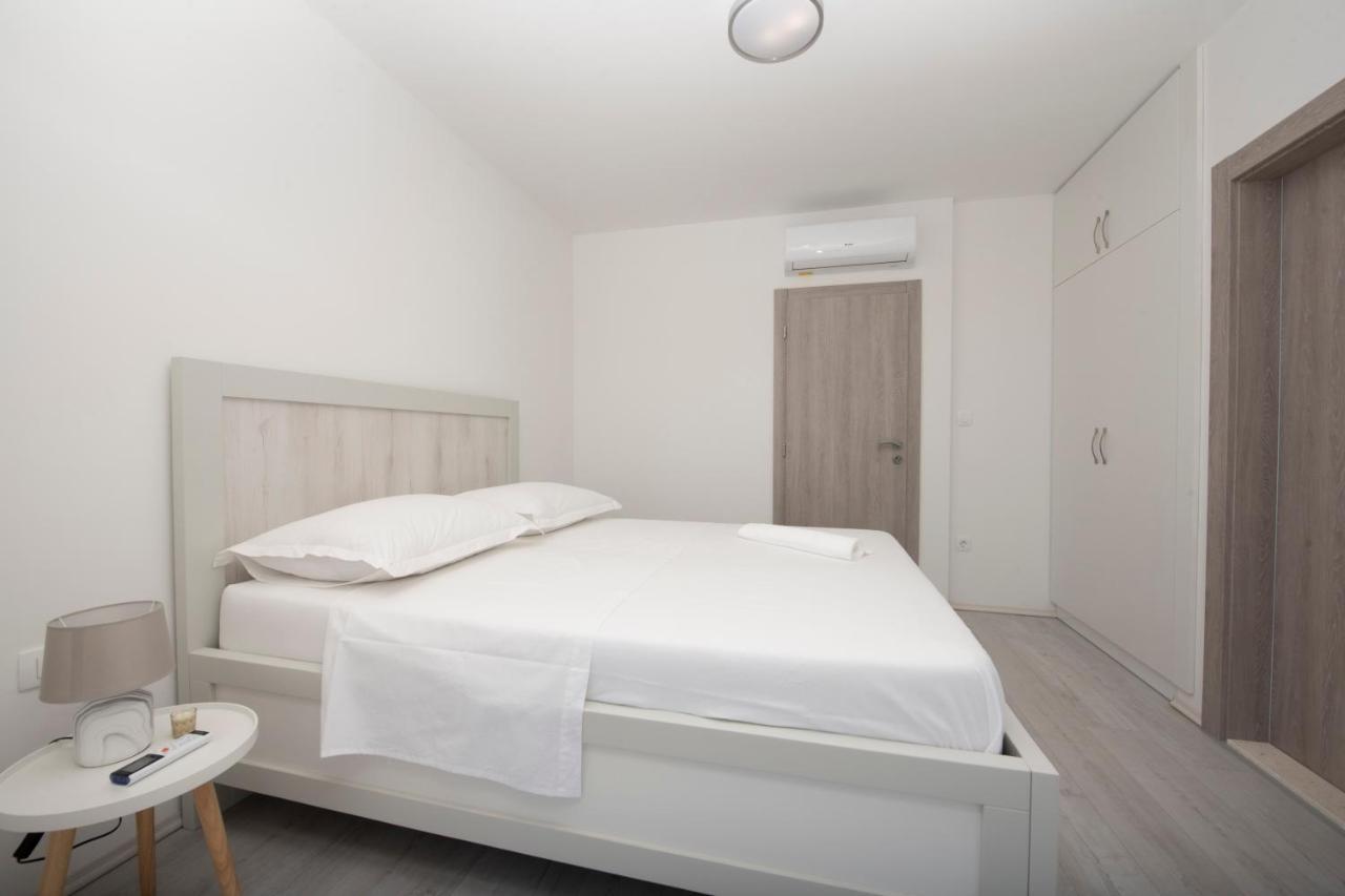 Villa Fidelissima Kastela Ngoại thất bức ảnh